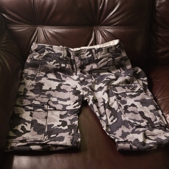 Levi's Other - AUTHENTIC MEN'S LEVIS CAMOUFLAGE CARGO PANTS 32x32